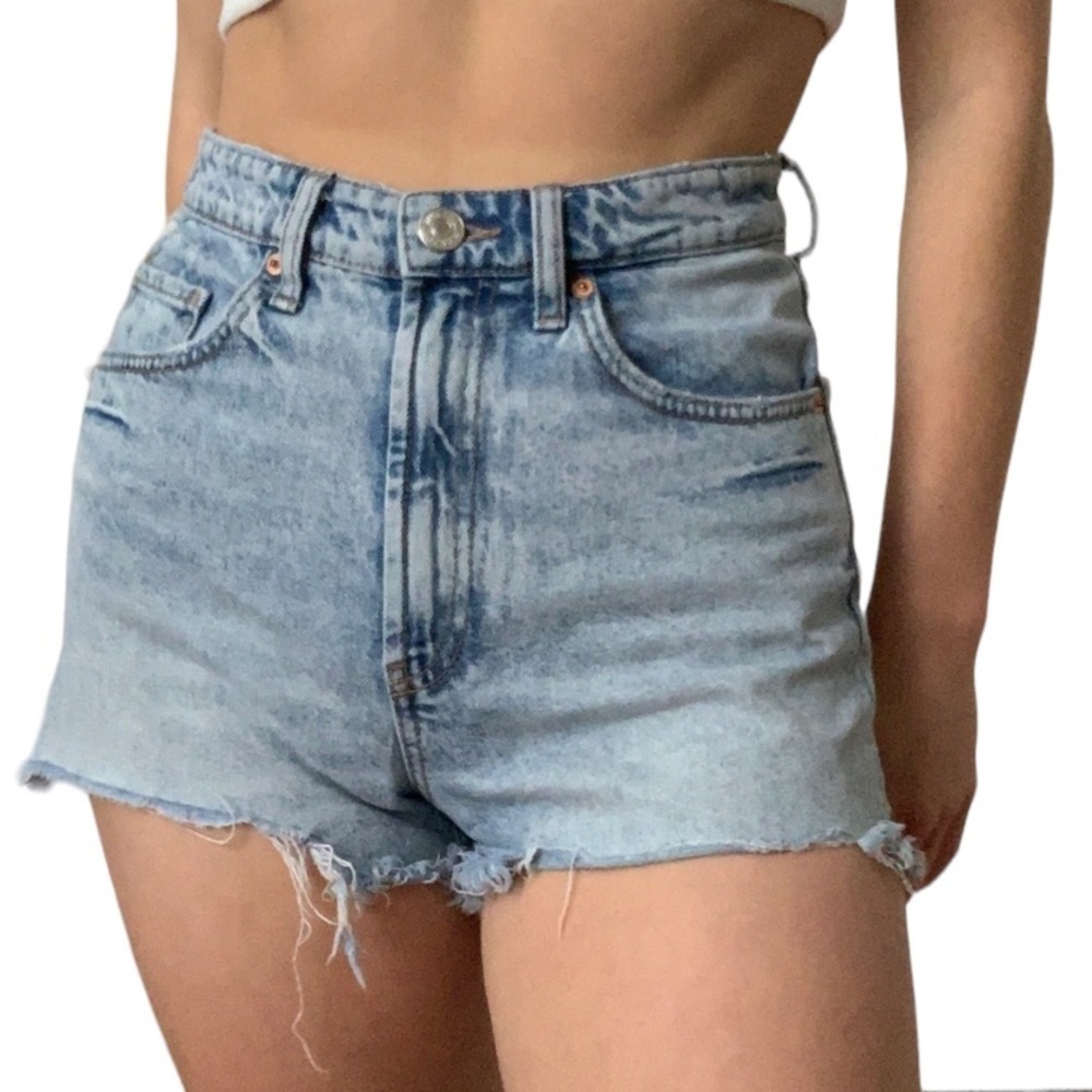 Zara High Rise Cut Off Denim Shorts Size 2